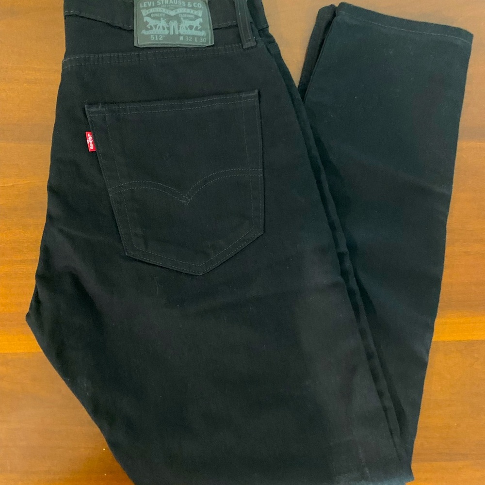 Men’s Levi’s slim fit stretch 32x30 NWOT